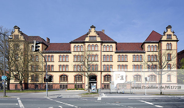 Ehemalige Kaserne am Pferdemarkt  heute Landesbibliothek  Oldenburg  Niedersachsen  Deutschland  Europa