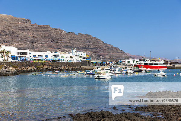 Spanien  Kanarische Inseln  Lanzarote  Fischerdorf Orzola