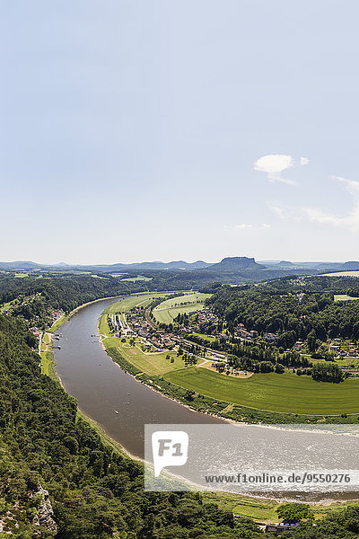 Deutschland  Sachsen  Sächsische Schweiz  Blick von der Bastei über das Elbtal