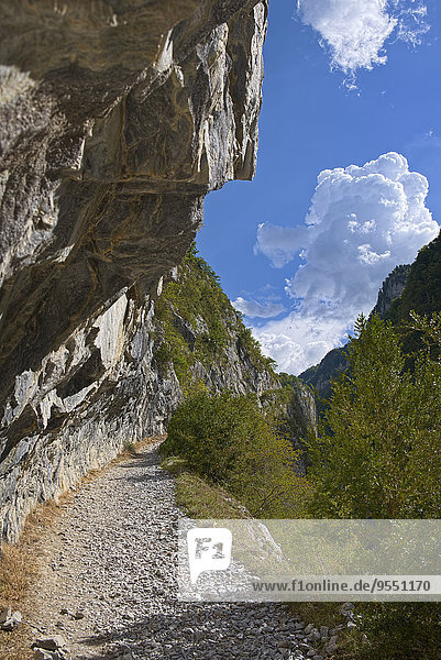 Frankreich Nationalpark Etsdemorate Etsaut Pyrenäen Weg Chemin de la Mature
