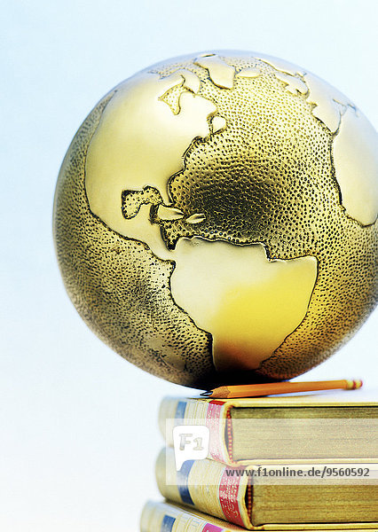 Buch Close-up Globus