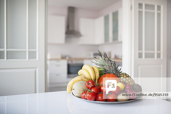 Interior,zu Hause,Frucht,Gemüse,Teller,Tisch