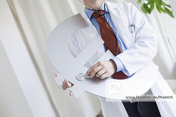 Mittlerer Ausschnitt,Symbol,Arzt,Stethoskop,Krankenhaus,Euro,Untersuchung