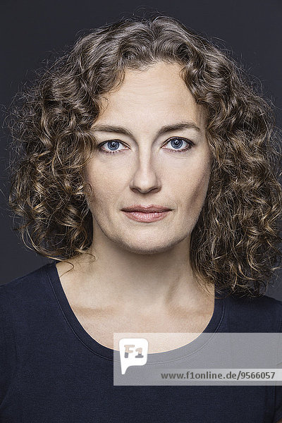 Portrait,Frau,grau,Hintergrund,Close-up,Hoffnung