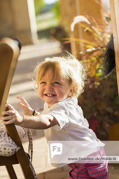Außenaufnahme Europäer lächeln Junge - Person Baby freie Natur
