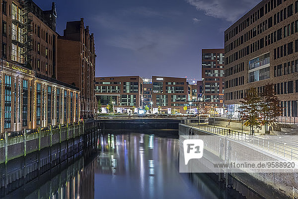 Germany  Hamburg  Hafencity  Buildings at night