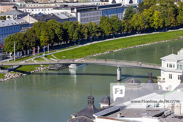 Austria  Salzburg  cityscape with Marktsteg and River Salzach as seen from Kapuzinerberg