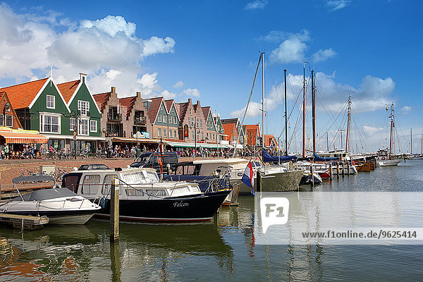 Niederlande  Volendam  Ijsselmeer  Hafen
