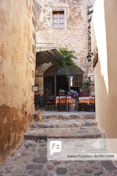 Griechenland  Monemvasia  Restaurant in der Altstadt