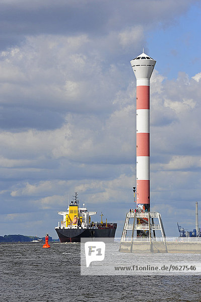 Deutschland  Hamburg  Blankenese  Leuchtturm an der Elbe