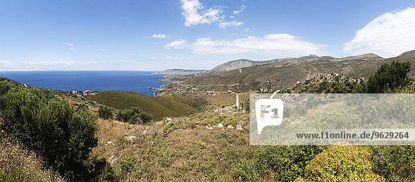 Griechenland  Vatheia  Küstenlandschaft