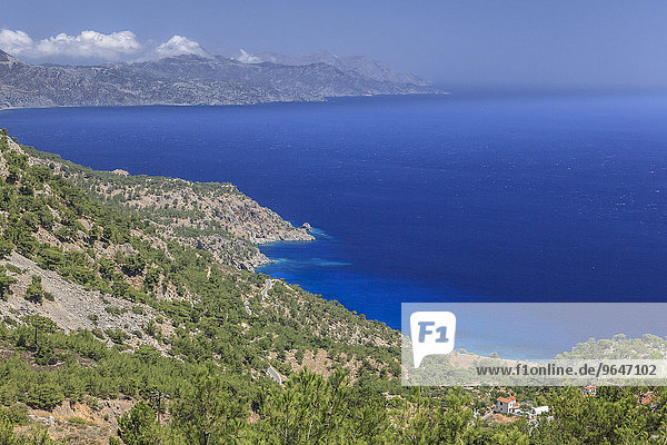 Küste  blaues Meer  Karpathos  Dodekanes  Südliche Ägäis  Griechenland  Europa