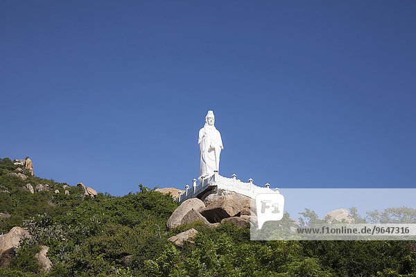 Buddhastatue  Thien Vien Truc Pagode  Phan Rang  Ninh Thuan  Vietnam  Asien