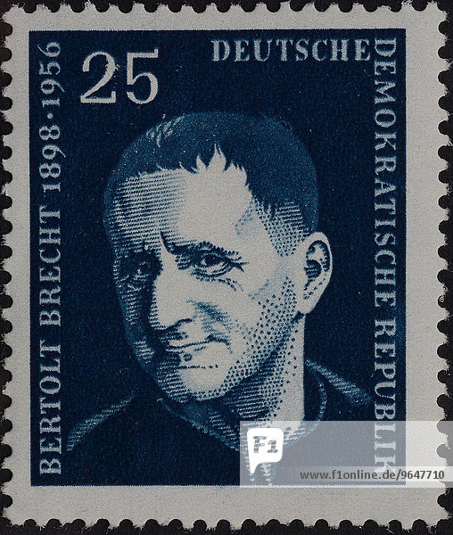 Berthold Brecht deutsche marxistischer Dichter Dramatiker und Theaterregisseur Porträt Briefmarke DDR 1957