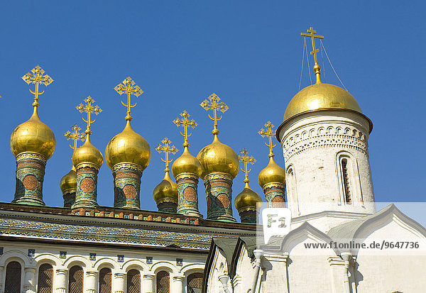 Verchospasski Kathedrale und Mariä-Gewandniederlegungs-Kirche  Moskauer Kreml  Moskau  Russland  Europa