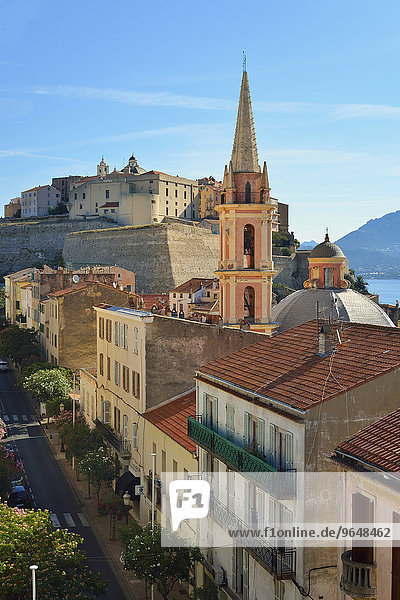Die Kirche Sainte-Marie-Majeure und die Zitadelle von Calvi  Balagne  Haute-Corse  Korsika  Frankreich  Europa