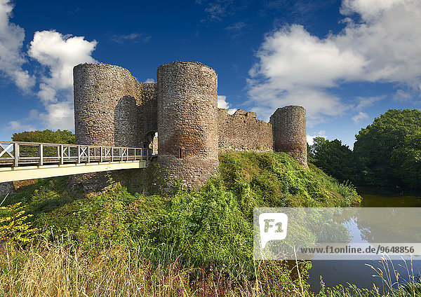 Das mittelalterliche Llantilio Castle  auch White Castle  circa 1185-1187  Llantilio Crossenny  Monmouthshire  Wales  Großbritannien  Europa