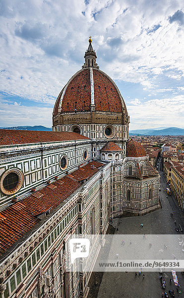 Kathedrale  Dom von Florenz  Duomo Santa Maria del Fiore mit der Kuppel von Brunelleschi  UNESCO-Weltkulturerbe  Florenz  Toskana  Italien  Europa