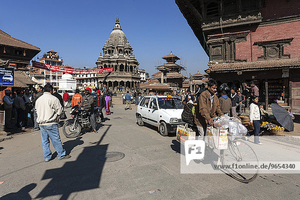 Durbar Square  hinten Krishna-Tempel  Patan  Nepal  Asien