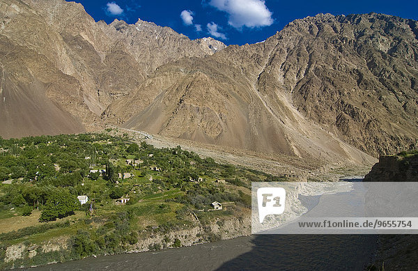 Siedlung im Bartangtal  Tadschikistan  Zentralasien  Asien