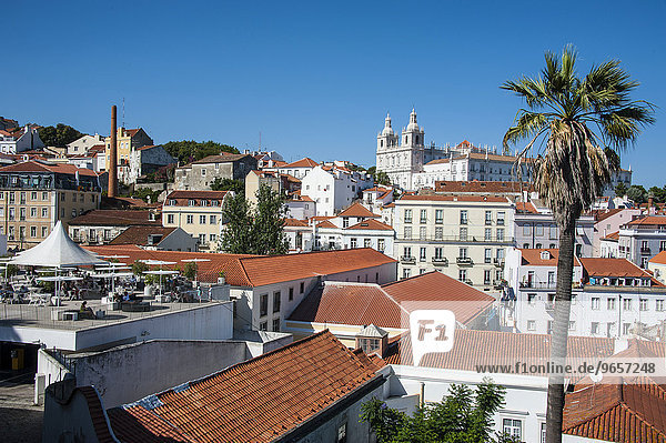 Die Altstadt von Alfama  Lissabon  Portugal  Europa