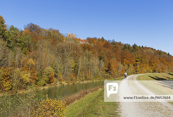 Isar-Kanal,  Burg Schwaneck,  Pullach,  Oberbayern,  Bayern,  Deutschland,  Europa
