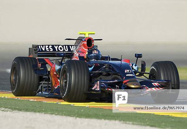 Sebastian VETTEL  Deutschland  Toro Rosso  bei Formel 1 Testfahrten auf dem Circuit Ricardo Tormo bei Valencia  Spanien  Europa