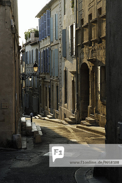 Kleine Strasse  Arles  Frankreich  Europa