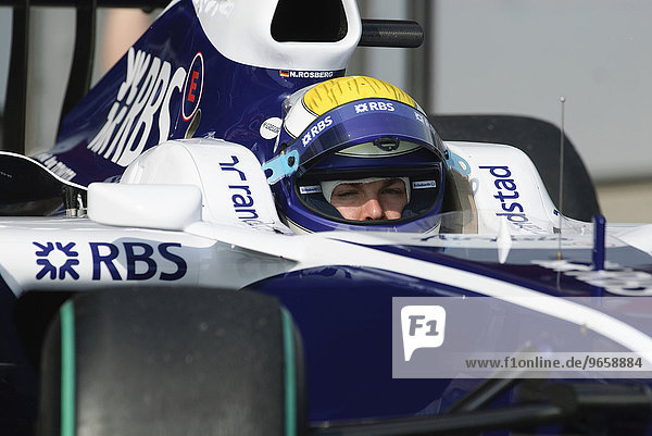 Nico Rosberg im Williams FW31 bei Formel 1 Testfahrten auf dem Circuit de Catalunya bei Barcelona Spanien Europa