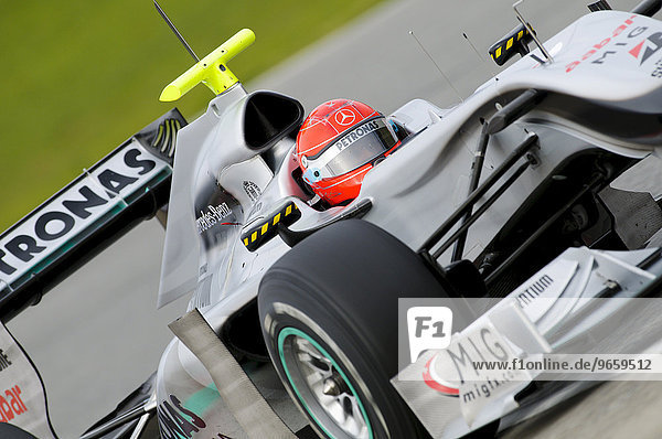 Michael SCHUMACHER  GER  im Mercedes MGP W01 während Formel 1 Tests auf dem Circuito de Catalunya  Spanien  Europa