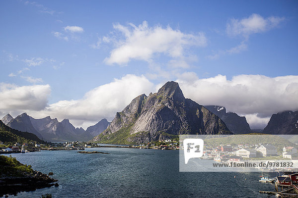 Europa Stadt Tourist Norwegen Insel Lofoten Reine Skandinavien
