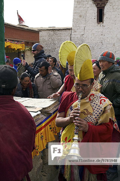 Buddhist monks at religious ceremony  Namgyal Tsemo Gompa  Leh  Ladakh  India  Asia