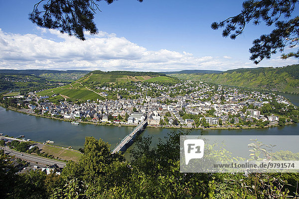 Mosel Ortsansicht Traben Traben-Trarbach Rheinland-Pfalz Deutschland Europa