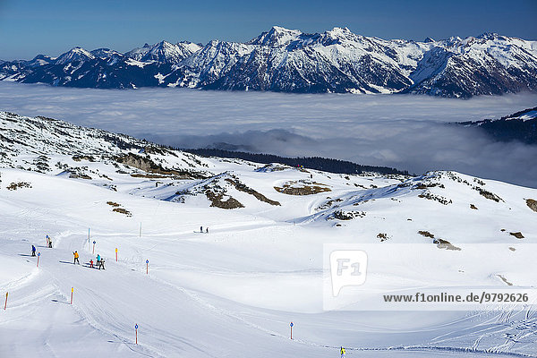 Skigebiet Gottesackerplateau  Kleinwalsertal  dahinter Allgäuer Alpen  Vorarlberg  Österreich  Europa