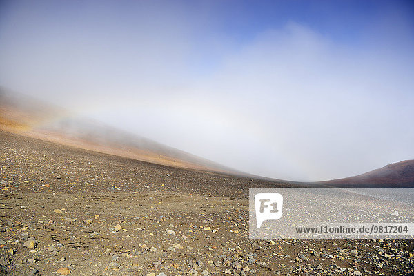USA  Hawaii  Maui  Haleakala  Regenbogen in Vulkanlandschaft