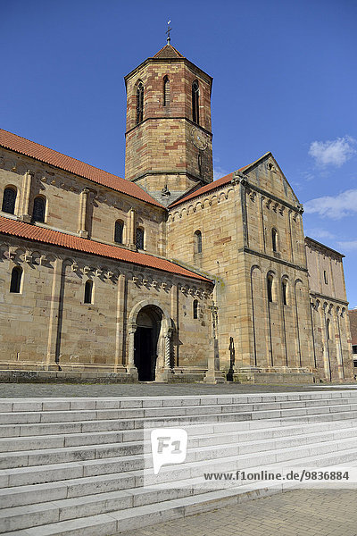 Romanische Pfarrkirche St. Peter und Paul  Rosheim  Département Bas-Rhin  Elsass  Frankreich  Europa