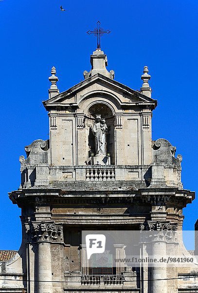 Jungfrau Maria Madonna Heiligtum rot Catania Italien Sizilien