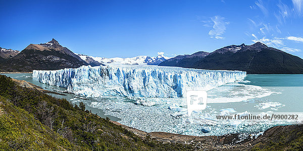 Argentinien  Patagonien  Perito-Moreno-Gletscher und Argentino-See im Nationalpark Los Glaciares