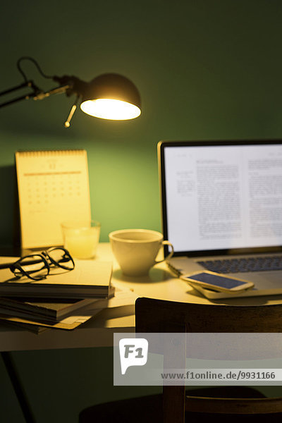 Handy beleuchtet Computer Schreibtisch Nacht Lampe