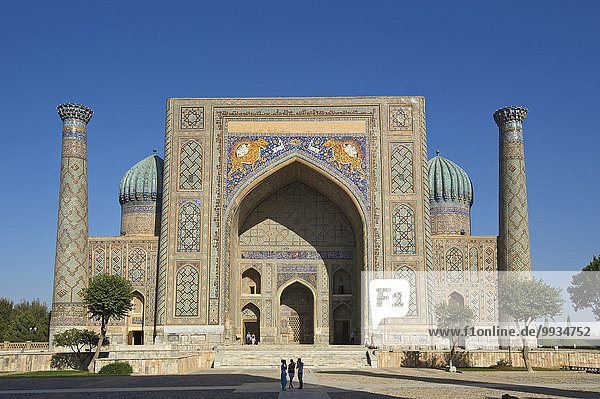 Außenaufnahme Sehenswürdigkeit bauen Tag Gebäude Architektur Religion Islam Asien Zentralasien Koranschule Samarkand Seidenstraße Usbekistan