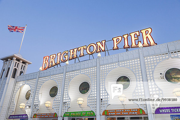 Fröhlichkeit Eingang Arkade Brighton Brighton Pier East Sussex England