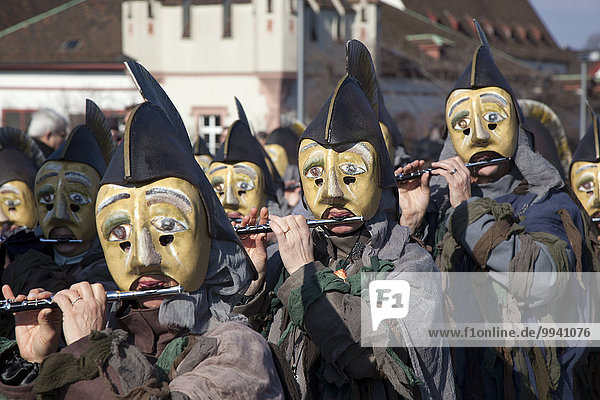 Tradition Kultur Figur Karneval Kostüm - Faschingskostüm Maske Basel Prozession Schweiz