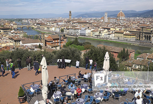Cityscape of Florence with the Duomo and Arno from Piazzale Michelangelo  Florence  Tuscany  Italy  Europe