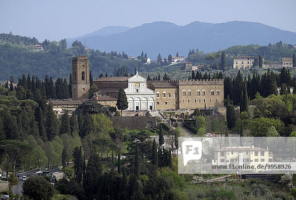 Stadtansicht von Florenz mit San Miniato al Monde,  Florenz,  Toskana,  Italien,  Europa
