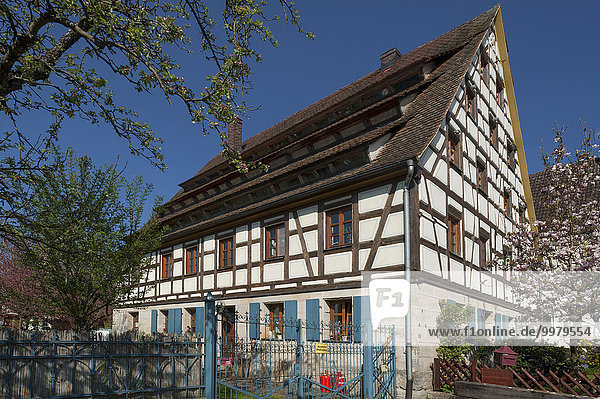 Altes  restauriertes Fachwerkhaus  Neunkirchen am Sand  Mittelfranken  Bayern  Deutschland  Europa