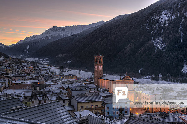 Berg Kirche Ski Zimmer Region In Nordamerika Italien Lombardei