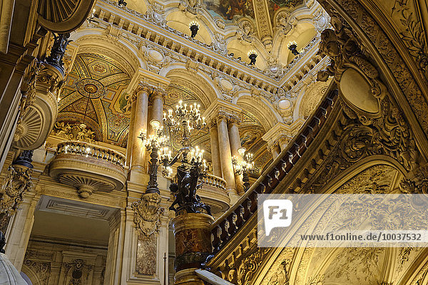 Große Treppe  Opera Garnier  Paris  Frankreich  Europa