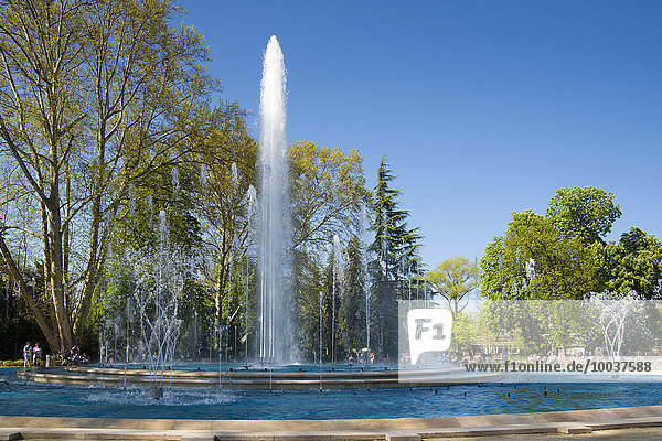 Springbrunnen, Wasserspiele auf der Margareteninsel, Budapest, Ungarn