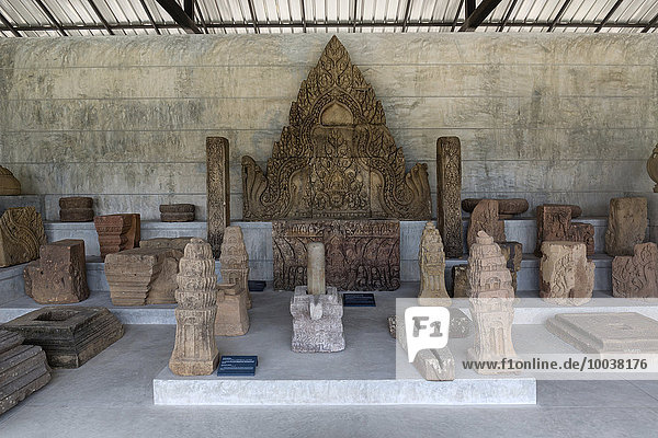 Ausstellung im Phimai National Museum  Phimai  Korat  Provinz Nakhon Ratchasima  Isan  Isaan  Thailand  Asien