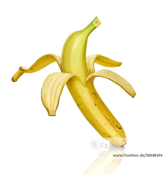 Geschälte Banane  weißer Hintergrund